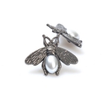 Bee Ornament with pearl, 2.5cm.(BA000546) Color Μαύρο νίκελ/Black nikel